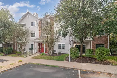 220 Carrington Place #206, Loveland, OH 45140 - Photo 3