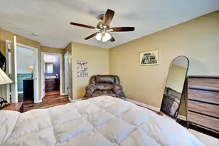 220 Carrington Pl, Loveland, OH 45140 - Photo 17