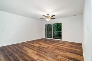 220 Carrington Pl, Loveland, OH 45140 - Photo 15