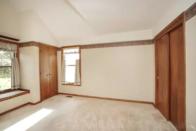 945 Loveland Miamiville Road, Miami Township, OH 45140 - Photo 23