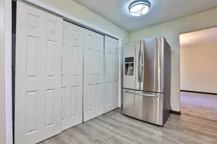 8309 Cox Rd, West Chester, OH 45069 - Photo 17