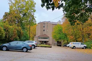 2121 Sutton Ave, Cincinnati, OH 45230 - Photo 3