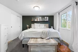 2626 Hunt Rd, Reading, OH 45236 - Photo 11