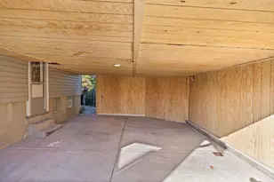 3635 Barberry Ave, Cincinnati, OH 45207 - Photo 39