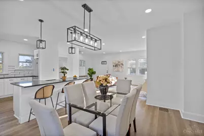 3635 Barberry Avenue, Cincinnati, OH 45207 - Photo 13