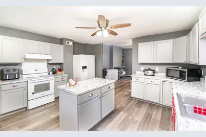 4436 Winton Road, Cincinnati, OH 45232 - Photo 11