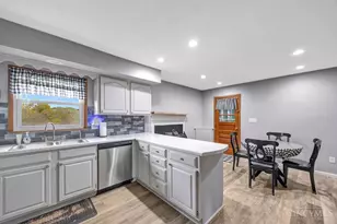 2464 Oxford Middletown Rd, Milford Township, OH 45013 - Photo 11