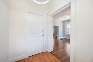 2802 Hyde Park Ave, Cincinnati, OH 45209 - Photo 3