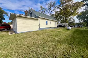 2033 St Clair St, Saint Clair Township, OH 45011 - Photo 3