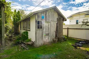 312 E 8th St, Manchester, OH 45144 - Photo 17