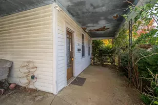 312 E 8th St, Manchester, OH 45144 - Photo 21