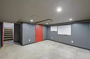 408 Boal St, Cincinnati, OH 45202 - Photo 43