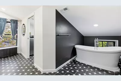 408 Boal Street, Cincinnati, OH 45202 - Photo 37