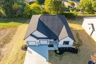 1319 Peregrine Way, Hamilton, OH 45013 - Photo 51