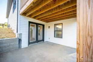 1319 Peregrine Way, Hamilton, OH 45013 - Photo 45