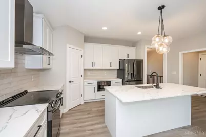 1319 Peregrine Way, Hamilton, OH 45013 - Photo 7