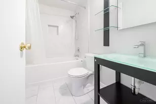 965 Havensport Dr, Forest Park, OH 45240 - Photo 9