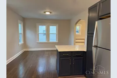 1622 Shenandoah Avenue, Cincinnati, OH 45237 - Photo 7