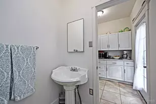 1915 W Fork Rd, Cincinnati, OH 45223 - Photo 23