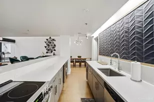 15 W Fourth St, Cincinnati, OH 45202 - Photo 53