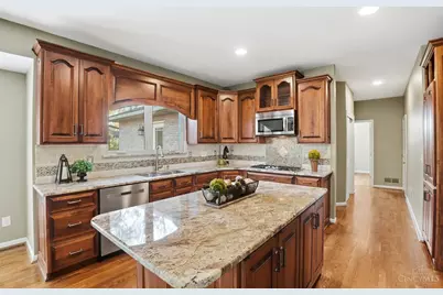 8606 Charleston Valley Drive, Deerfield Township, OH 45040 - Photo 13