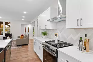 4400 Whetsel Ave, Cincinnati, OH 45227 - Photo 11