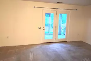 5320 Meadow Walk Ln, Green Township, OH 45247 - Photo 9