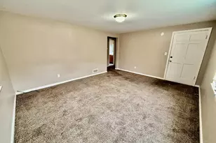 2532 Rack Ct, Cincinnati, OH 45239 - Photo 3