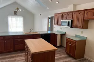 7095 Kyles Station Rd, Liberty Township, OH 45044 - Photo 3