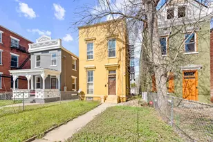 830 York St, Cincinnati, OH 45214 - Photo 1