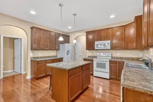 5614 Water Mills Dr, Miami Township, OH 45150 - Photo 17