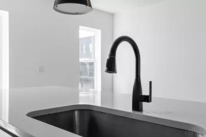 3008 Woodburn Avenue, Cincinnati, OH 45206 - Photo 7