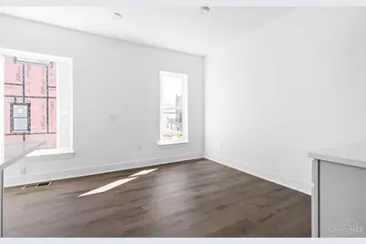 3008 Woodburn Avenue, Cincinnati, OH 45206 - Photo 9