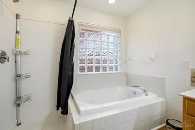 7712 Turtle Hollow, Hamilton Township, OH 45039 - Photo 21