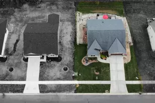 1331 Peregrine Way, Hamilton, OH 45013 - Photo 51