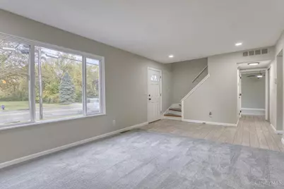 833 W Galbraith Road, Springfield Township, OH 45231 - Photo 3