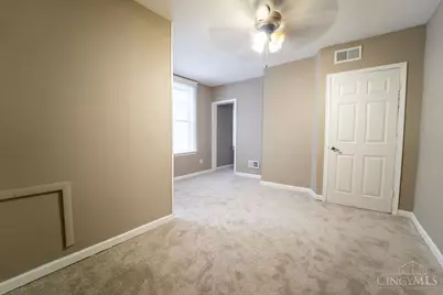 1619 Powers Street, Cincinnati, OH 45223 - Photo 15