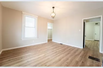 1619 Powers Street, Cincinnati, OH 45223 - Photo 5