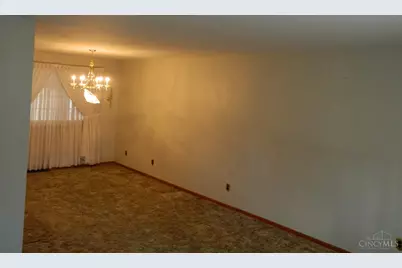 1028 Wesleyan Drive, Fairfield, OH 45014 - Photo 3