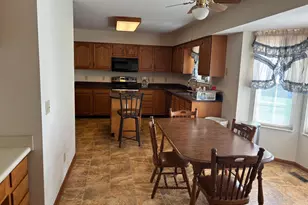 7109 Maple Creek Dr, Liberty Township, OH 45044 - Photo 5