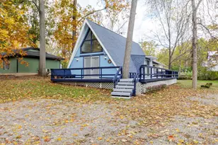 724 Lakengren Dr, Lake Lakengren, OH 45320 - Photo 1