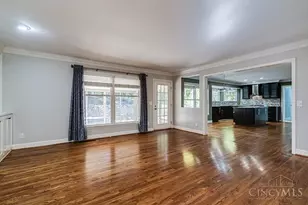 10564 Stablehand Dr, Symmes Township, OH 45242 - Photo 13