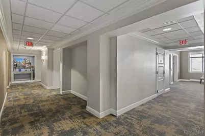 900 Adams Crossing #6800, Cincinnati, OH 45202 - Photo 9