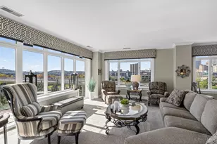 900 Adams Crossing, Cincinnati, OH 45202 - Photo 19