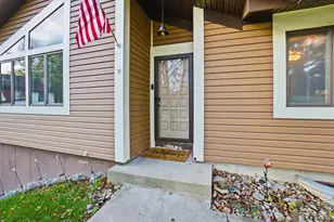 6042 Cinnamon Tree Ct, Clayton, OH 45322 - Photo 5