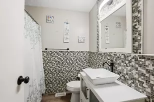 6042 Cinnamon Tree Ct, Clayton, OH 45322 - Photo 17