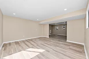 2188 Broadhurst Ave, Springfield Township, OH 45240 - Photo 31