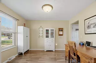 2061 Edinburg Ln, Fairfield, OH 45014 - Photo 13