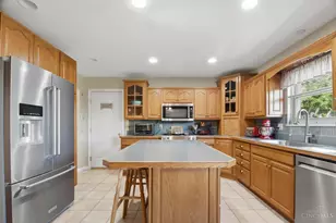 2061 Edinburg Ln, Fairfield, OH 45014 - Photo 9