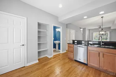 2530 Hackberry Street, Cincinnati, OH 45206 - Photo 5